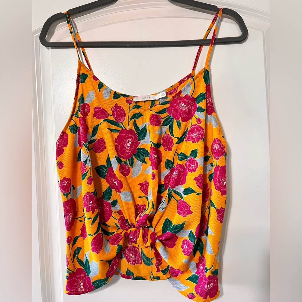 Never Worn LUSH Devon Knot Front Cami Crop Blouse